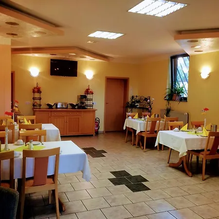 Zum Schnackel In Mainz 3* Wiesbaden